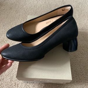 Clarks black heels